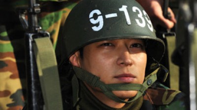 배우 강동원
